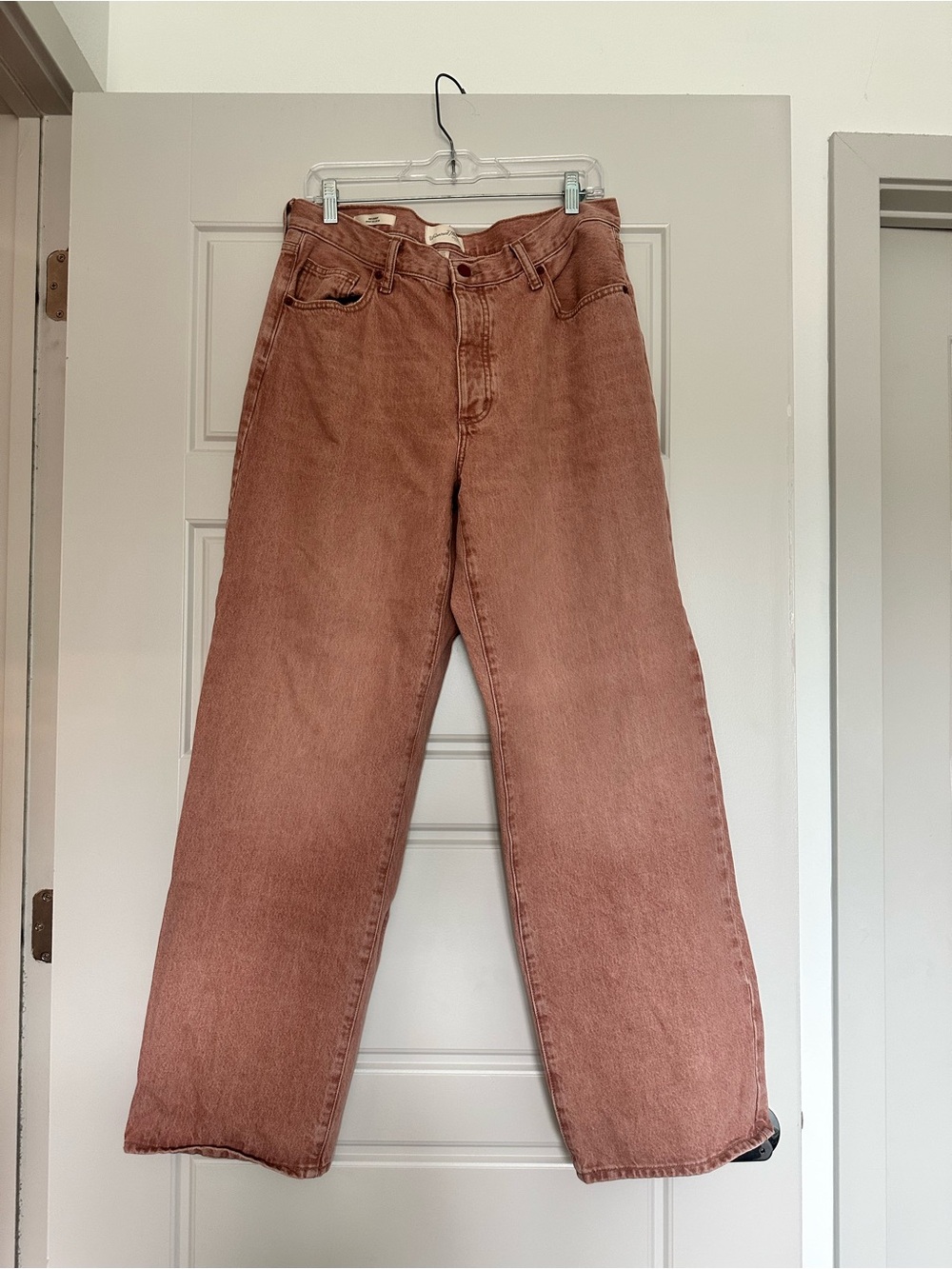 Universal Thread Straight Leg Jeans in Dusty Rose